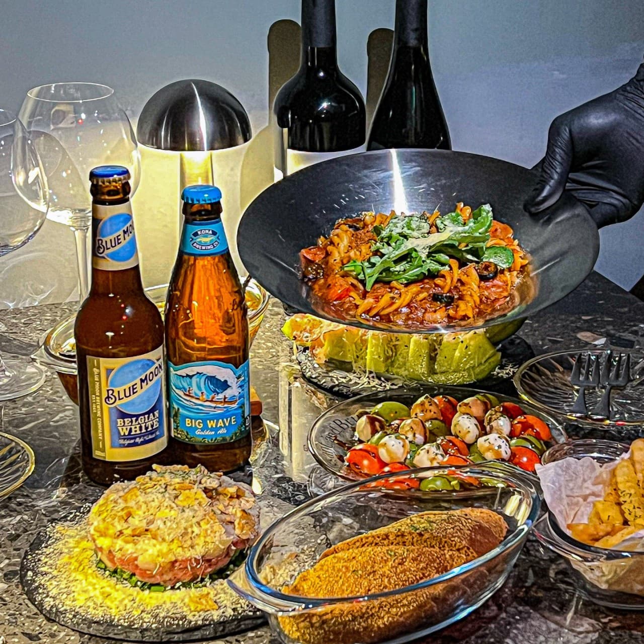 서울인더레인 조명과 인테리어